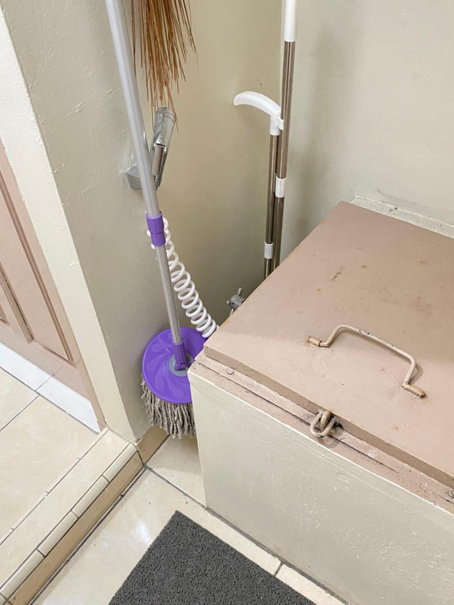 A Pousada Kos Awany Coliving Jacarta Exterior foto